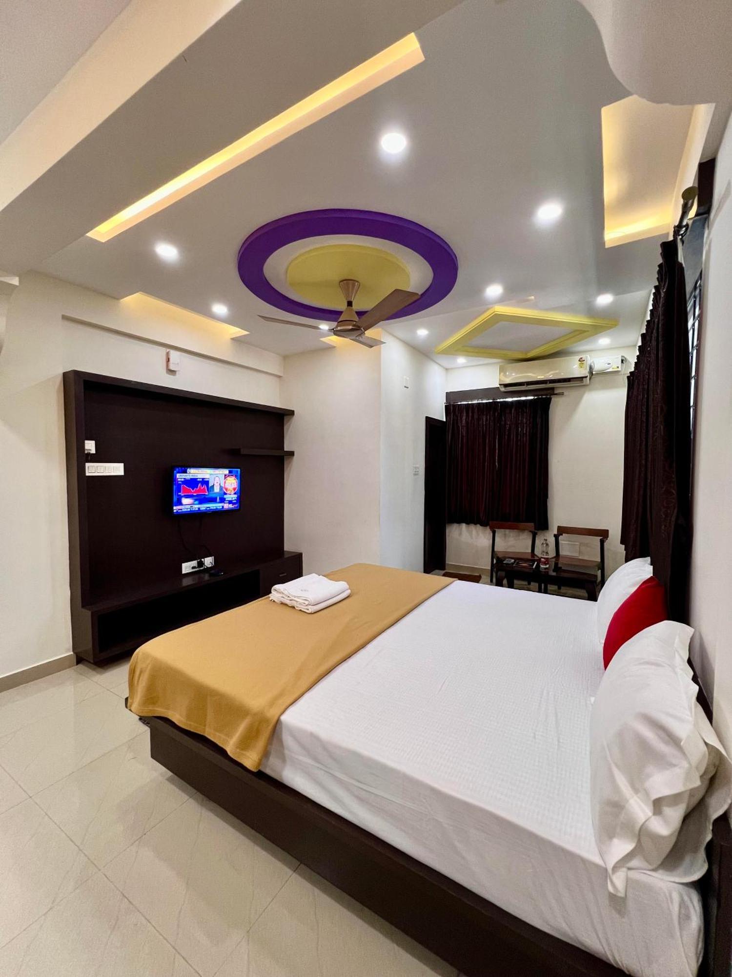 Ratna Sagar Hotel Manipal Ngoại thất bức ảnh